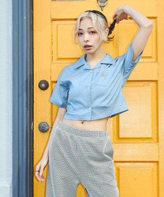 オープンカラークロップシャツ