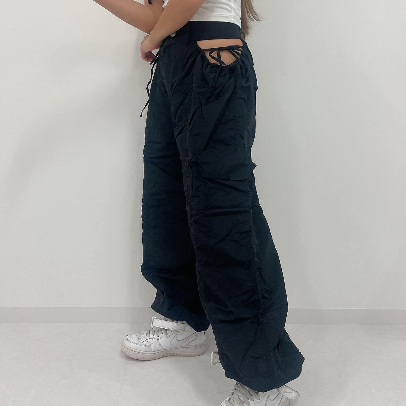 70%OFF|サイド開きリボンパラシュートパンツ