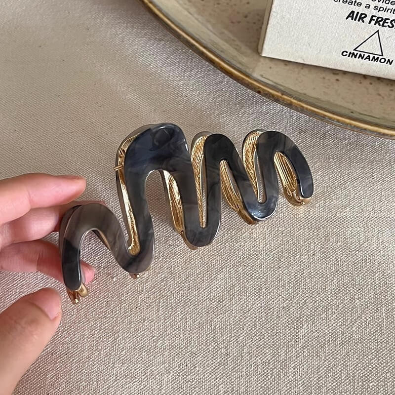 シェルカラーウェーブヘアクリップ