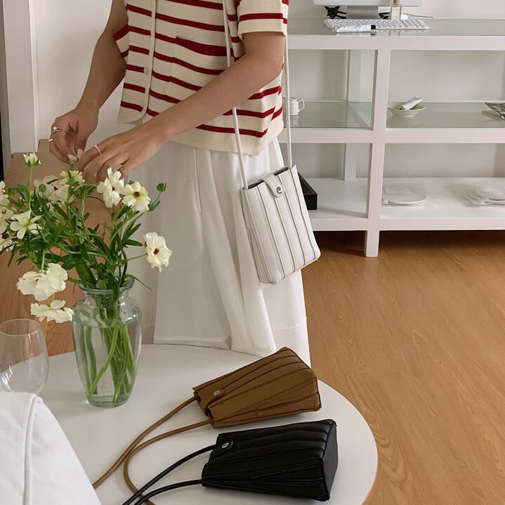ショルダーバッグ