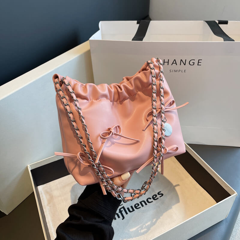 リボン付チェーンショルダーバッグ