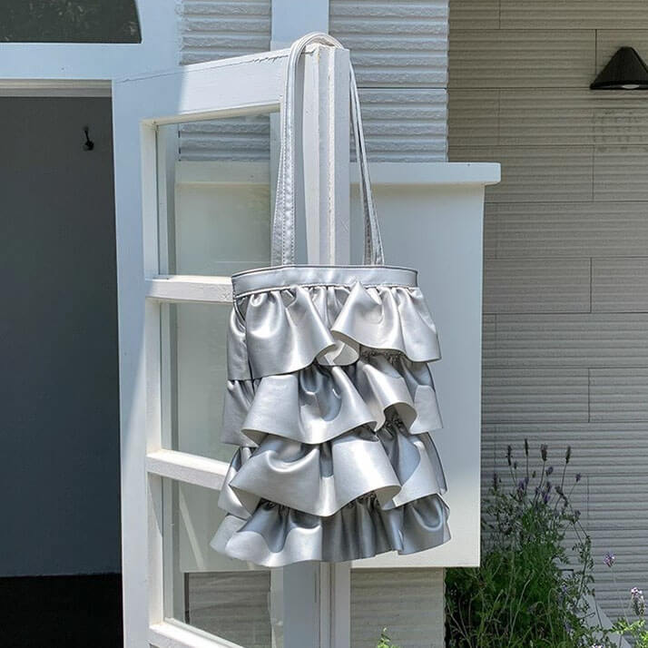 ティアードフリルトートバッグ
