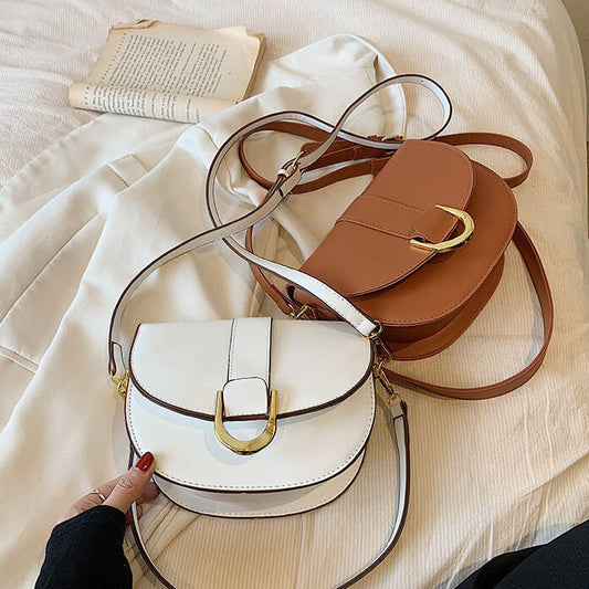 バックルサドルショルダーバッグ