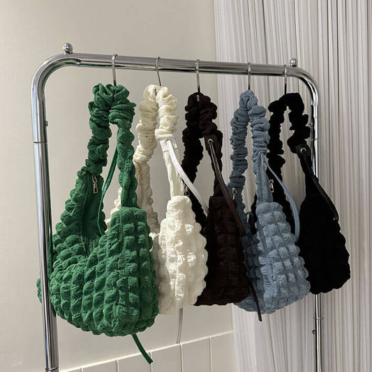 ドローコード付キルティングショルダーバッグ