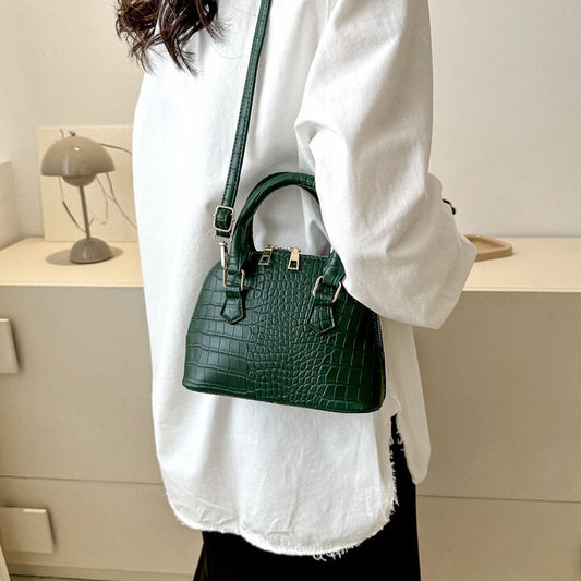 クロコ風型押しハンドバッグ