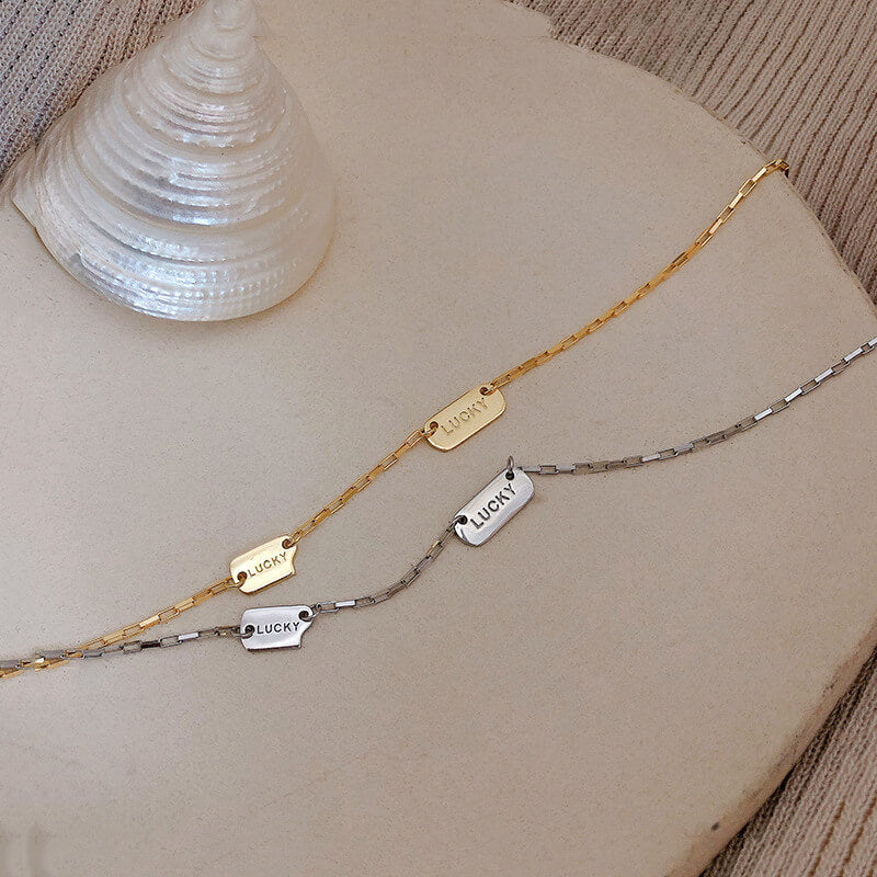 プレート付チェーンネックレス