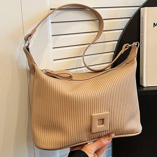 スクエアマークジップショルダーバッグ