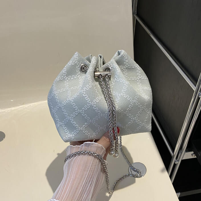 巾着チェーンバケットバッグ