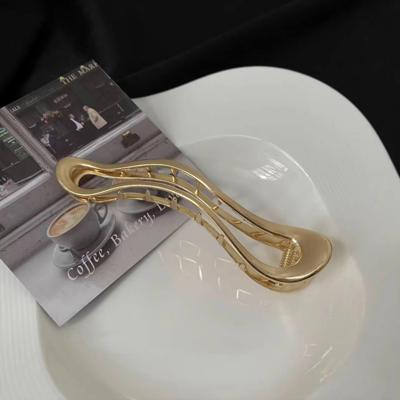 ウェーブラインメタルヘアクリップ