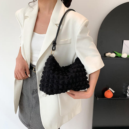 キルティングハンドバッグ