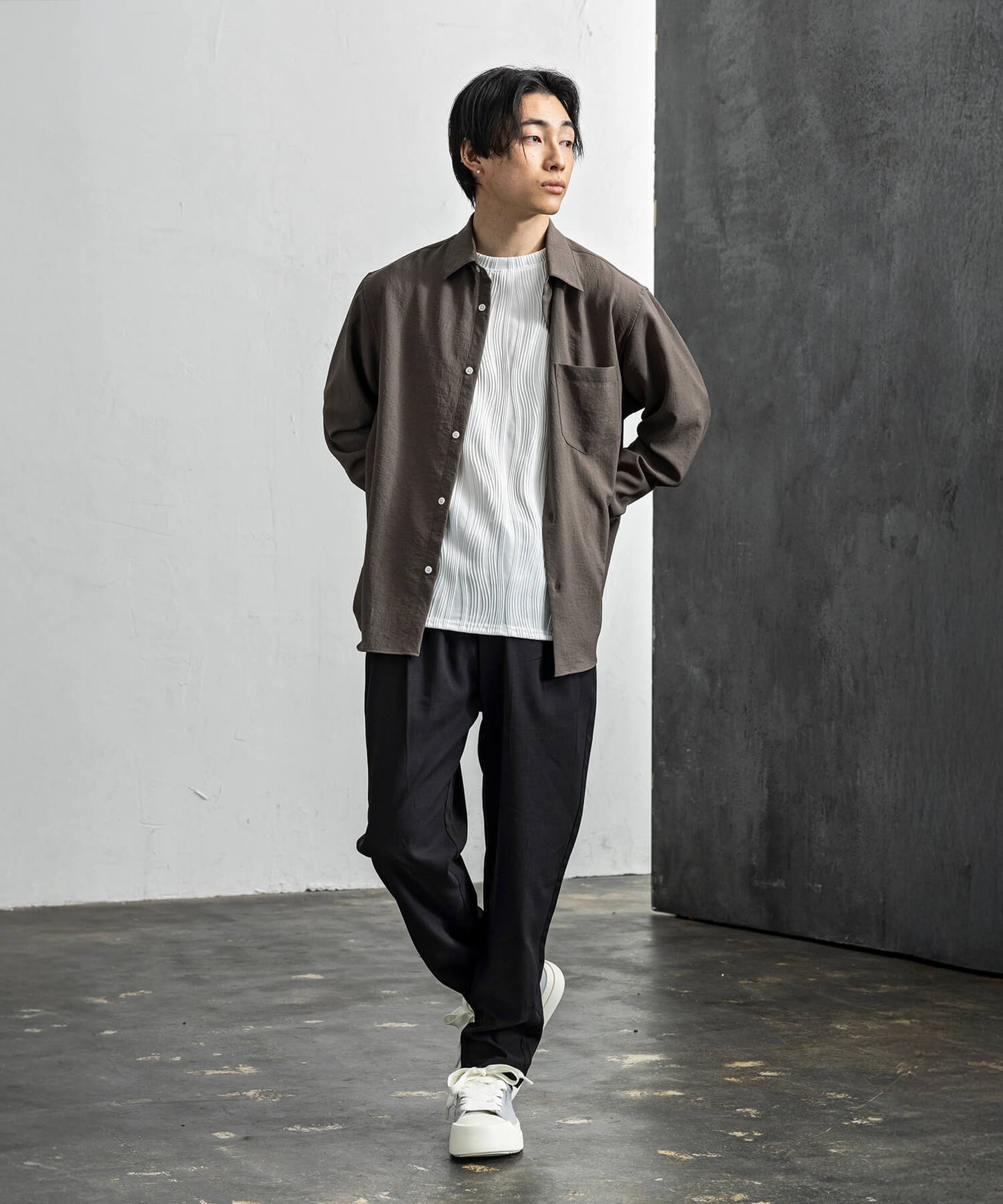 ウェーブテクスチャTシャツ