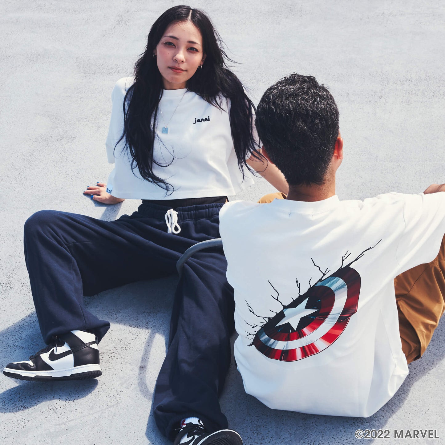JENNI / MARVEL バックプリント "Iʼm ok" Tシャツ