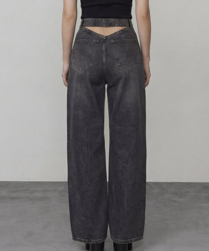 バックトライアングルカットデニムパンツ