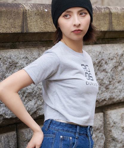 ロゴクロップTシャツ