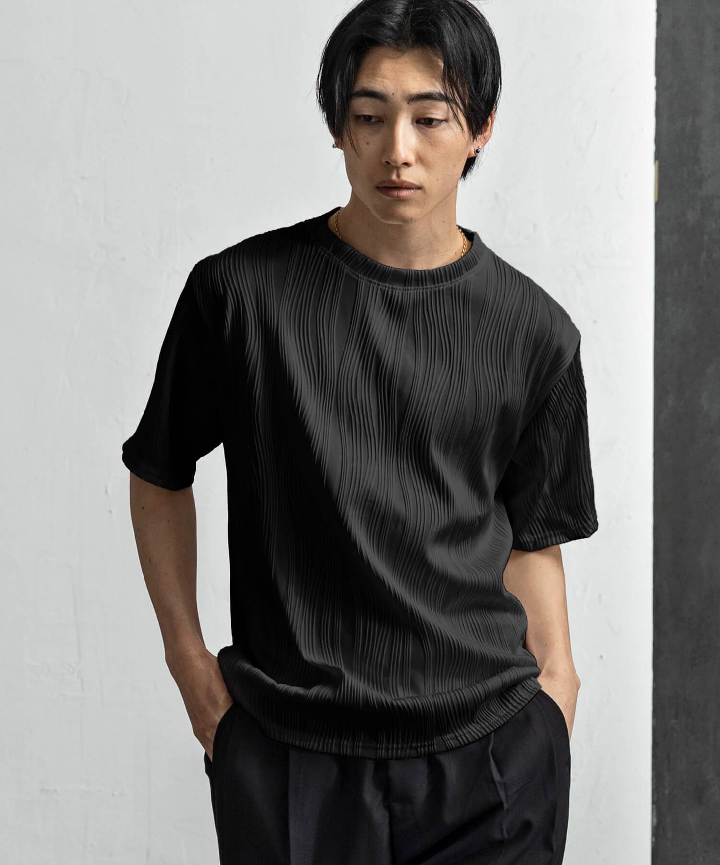 ウェーブテクスチャTシャツ