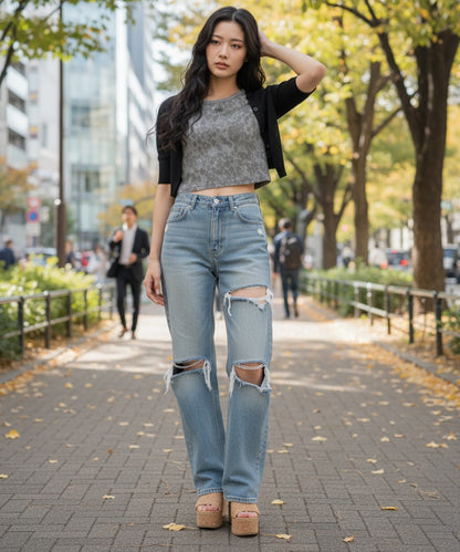 ロゴ刺繍クロップドTシャツ