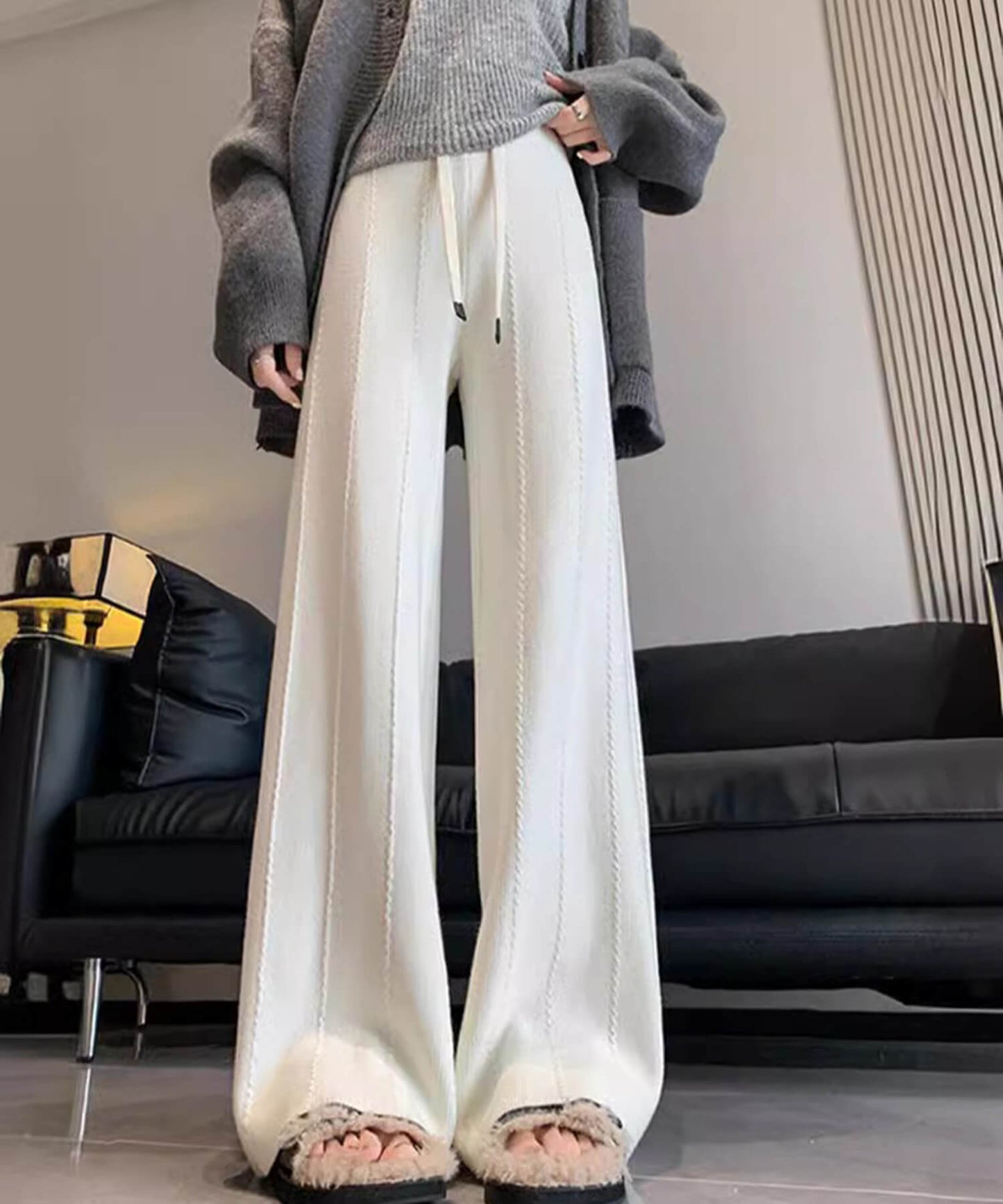 ラインデザインニットパンツ