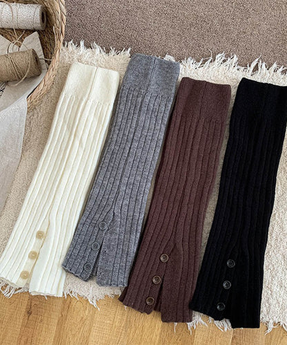 ボタンスリットレッグカバー
