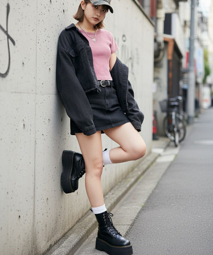 ロゴ刺繍クロップドTシャツ