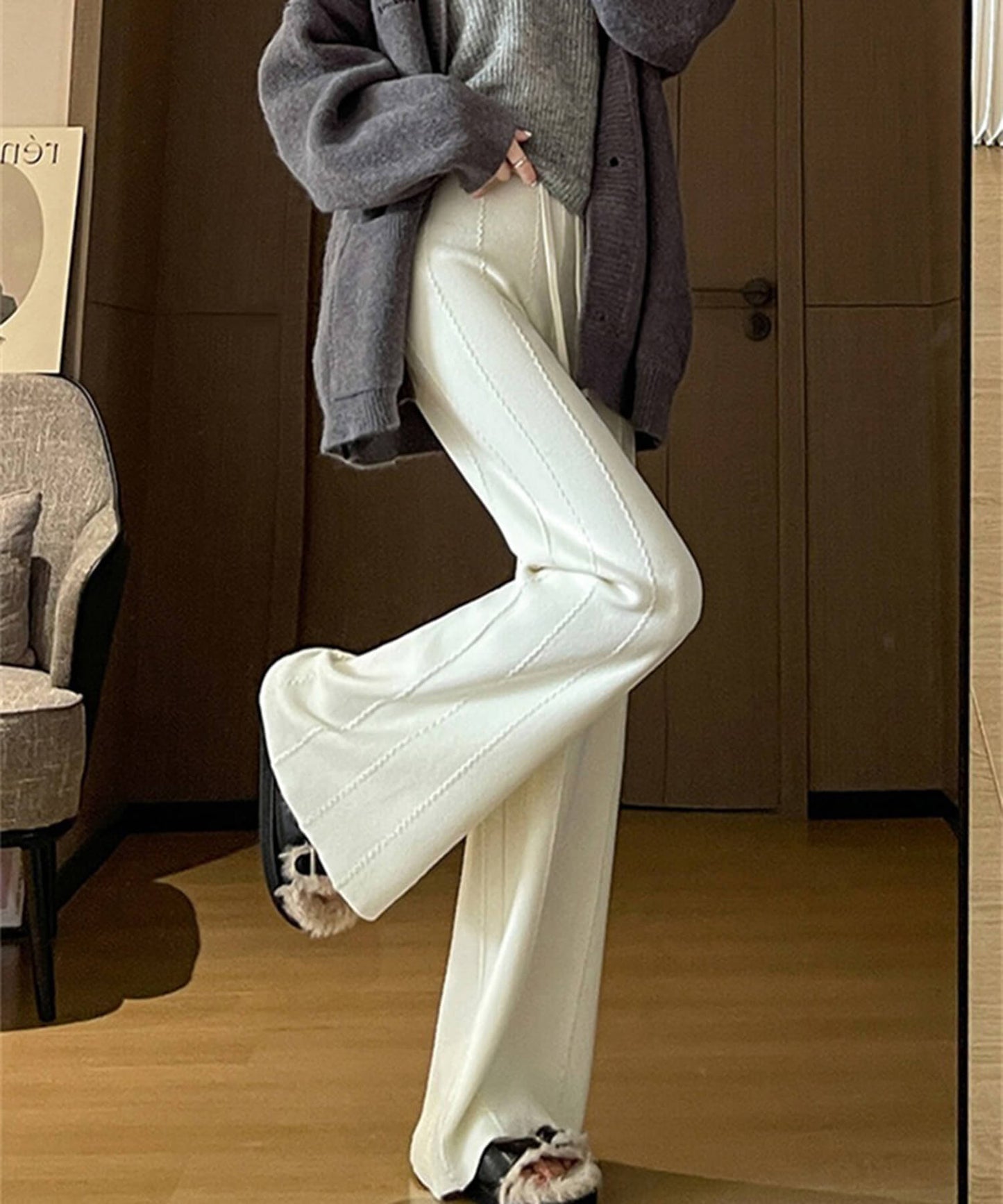 ラインデザインニットパンツ